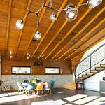 Lavalliere & Resort
