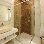 Resort Lavalliere & *