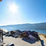 Lavalliere & Resort Sarnitsa