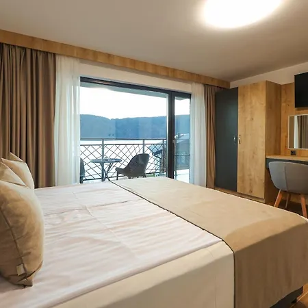 Resort Lavalliere & Sarnitsa
