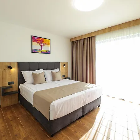 Resort Lavalliere &
