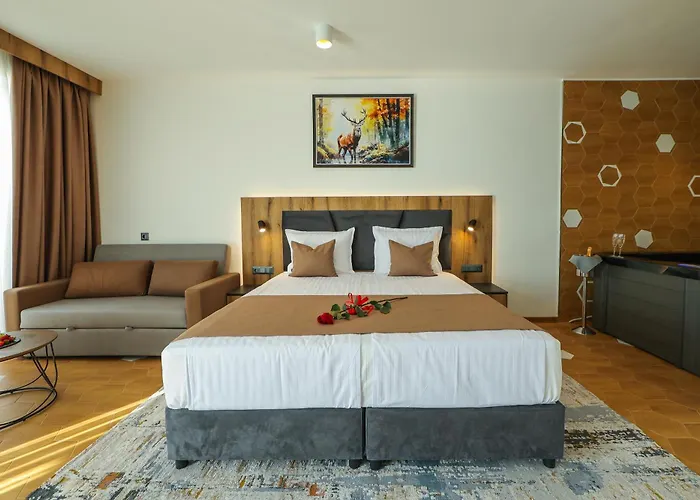 Lavalliere & Semesteranläggning (resort) *