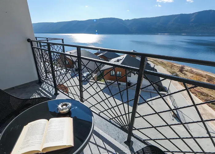 Semesteranläggning (resort) Lavalliere & *